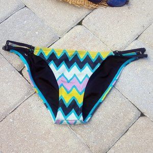 (2) VOLCOM  bikini bottoms (Size: Small) 2 PIECE BUNDLE